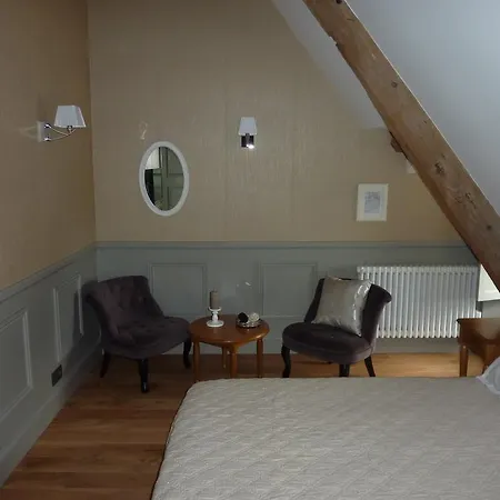 Gentilhommière De La Grande Toutenais Bed & Breakfast *